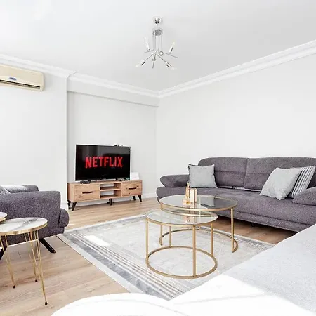 Spacious & Modern 4 Bedroom Flat, Osmanbey, W/lift &ac アパート *